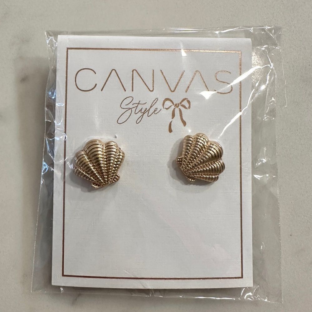 Canvas style seashell earrings